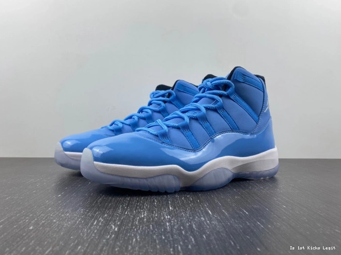 717602-900 29) Ultimate Flight Gift Jordan (11 of 0705